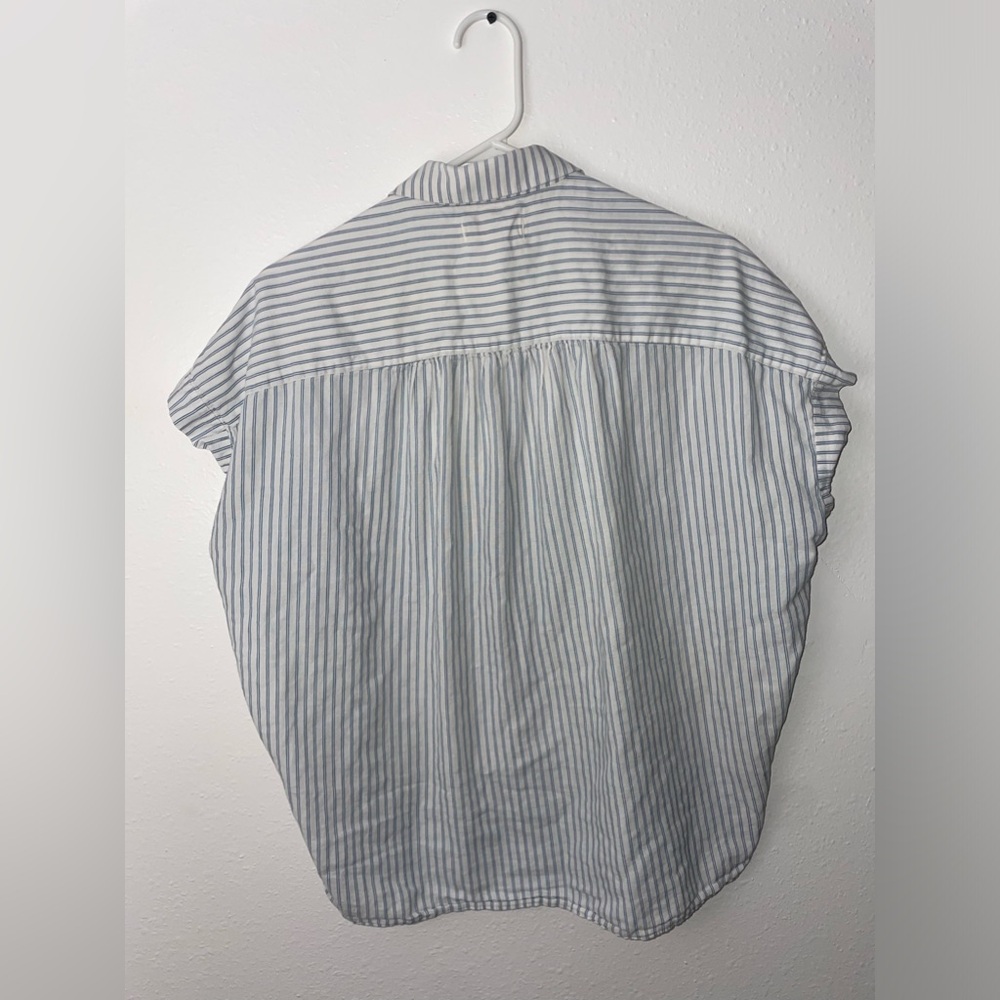 Madewell Striped Button Down Size Medium - image 4
